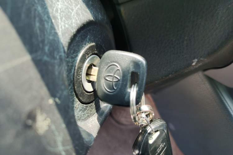 Used Toyota YARiS L 2022 X-Trail 1.5L CVT Leading PLUS Edition
