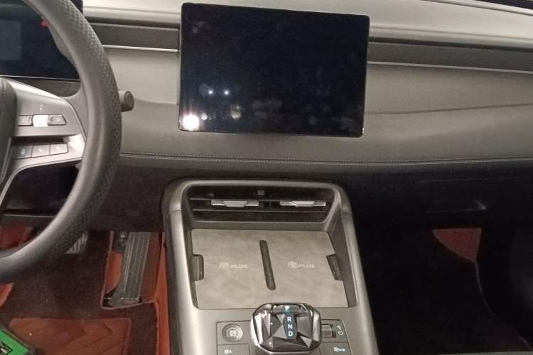 Used BYD Qin PLUS 2025 DM-i Smart Drive 55KM Leading Model
