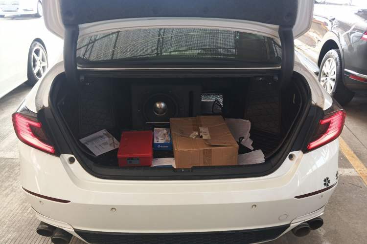 Used Honda Accord 2018 260TURBO Luxury Edition China V Emission Standard
