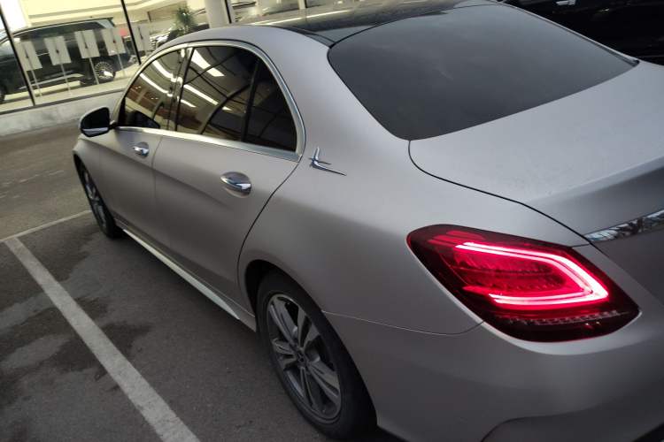 Used Mercedes-Benz C-Class 2019 C 180 L Fashion Edition Sport Version
