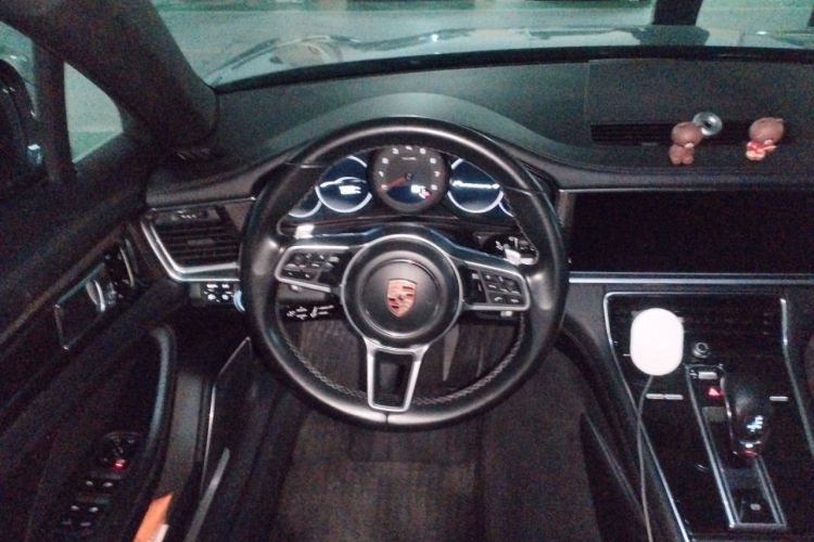 Used Porsche Panamera 2017 Panamera 4 Executive Long Wheelbase 3.0T