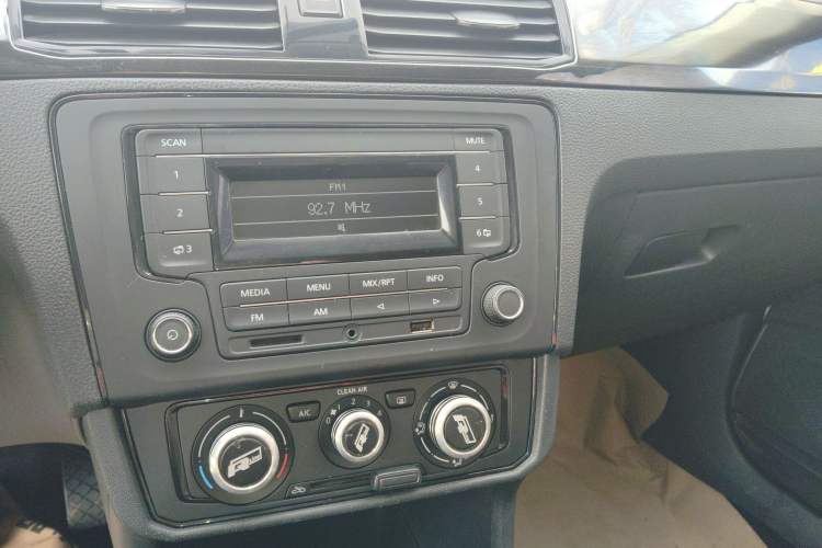 Used Volkswagen Santana 2021 1.5L Automatic Fashion Edition