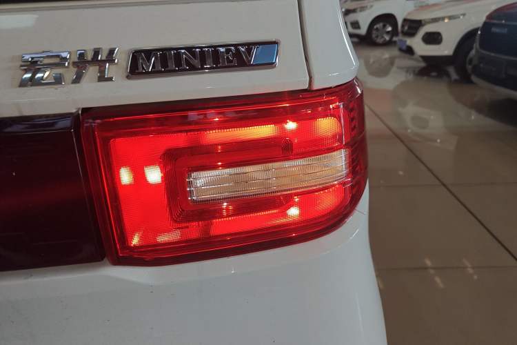 Used Wuling Hongguang MINIEV 2020 Enjoyment Model Lithium Iron Phosphate