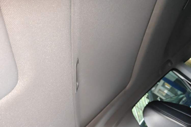 Used Honda Jade 2017 1.8L automatic Comfort version 5 seats