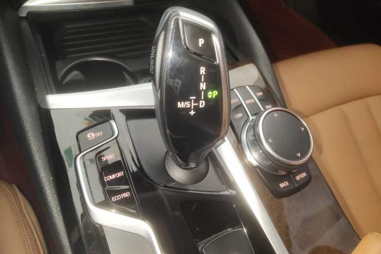 Used BMW 5 Series 2018 528Li Launch Special Edition
