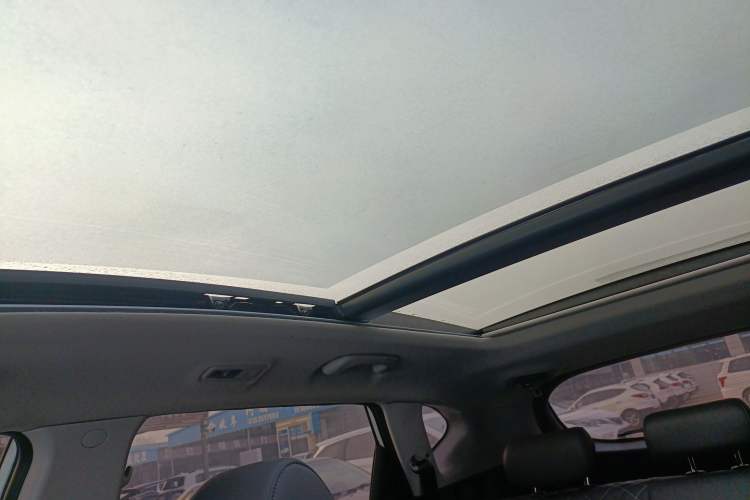 Used Hyundai Tucson 2020 280TGDi Two-Wheel-Drive GLS Fashion Edition China VI Standard
