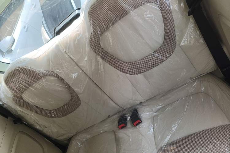 Used Wuling Hongguang MINIEV 2024 3rd Generation 215km Advanced Version
