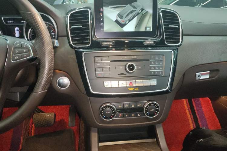 Used Mercedes-Benz GLE 2017 GLE 400 4MATIC
