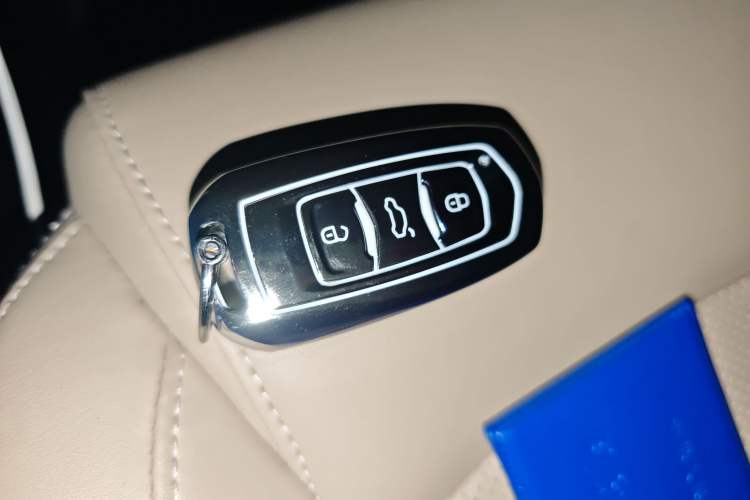 Used Geely Auto Emgrand 2018 1.5L CVT Luxury Model
