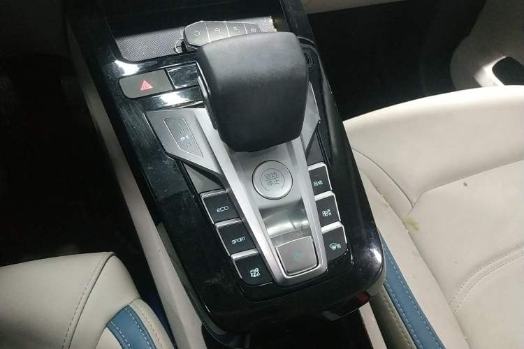 Used BYD Yuan Pro 2023 401KM Luxury Version
