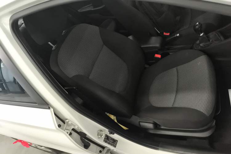 Used Hyundai Verna 2017 1.4L Manual Refreshed Version China V Standard
