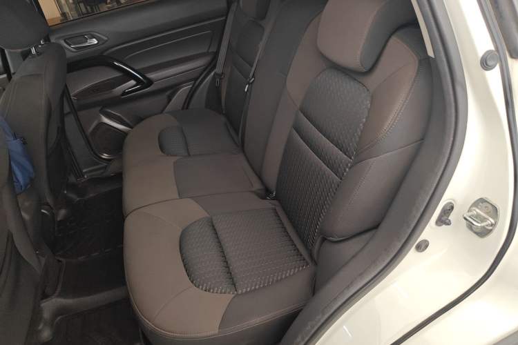 Used GAC Trumpchi GS4 2017 200T G-DCT Two-Wheel Drive Comfort Edition
