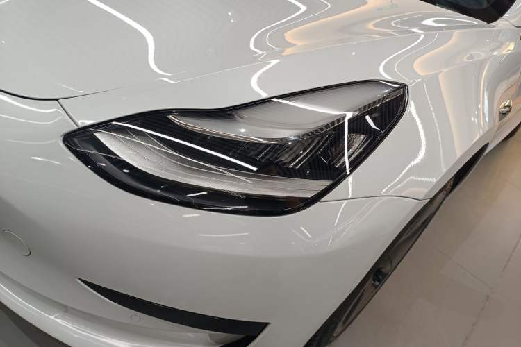 Used Tesla Model 3 2019 Standard Range Rear-Wheel Drive Upgraded Version (52 kWh)
