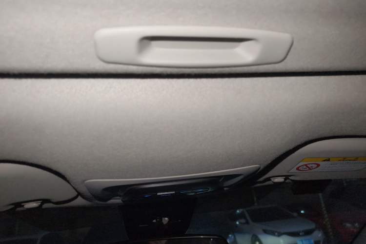 Used Toyota FRONTLANDER 2022 2.0L CVT Luxury Edition