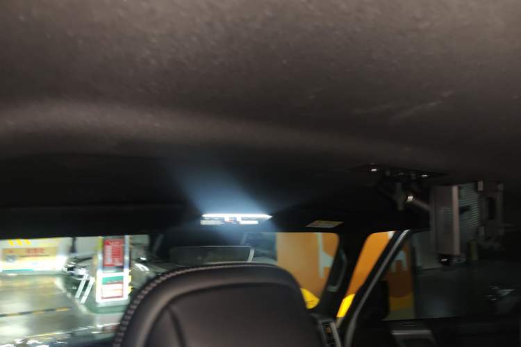 Used  V23 2025 501 Four-Wheel Drive Intelligent Driving Version