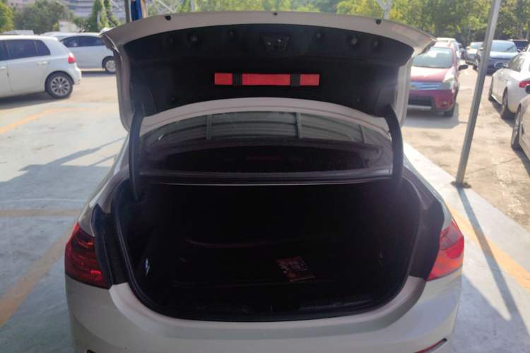 Used BMW 1 Series 2017 118i Fashion Model
