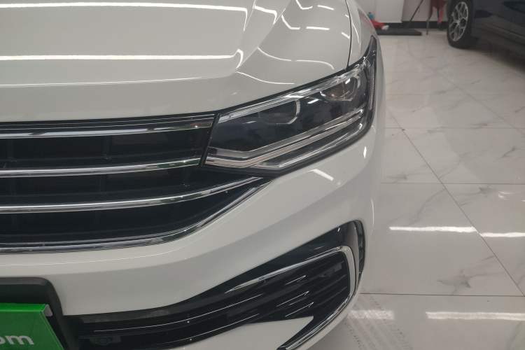 Used Volkswagen Tiguan L 2023 330TSI Automatic Two-Wheel Drive R-Line Enjoyment Edition
