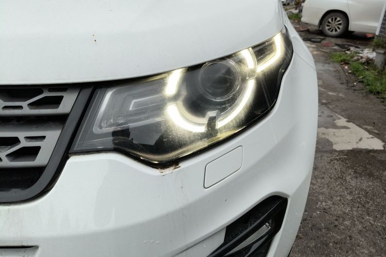 Used Land Rover Discovery Sport 2019 240 PS PURE Edition China VI Standard
