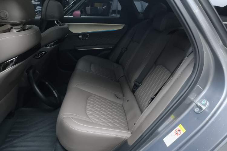 Used BYD Han 2024 DM-i Glory Edition 121KM Prestige Model