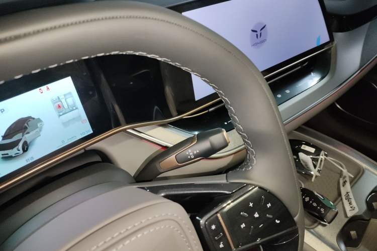 Used Hongqi Tiangong 08 2025 605 Pioneer Edition
