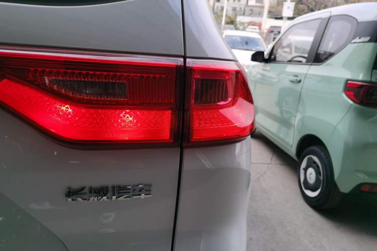 Used Haval M6 2021 PLUS 1.5T DCT Comfort Edition