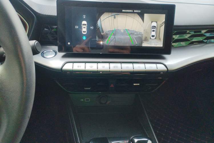 Used MG 5 2021 Revised Version 180 DVVT CVT Youth Luxury Edition