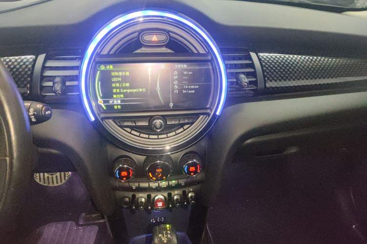 Used  MINI 2016 2.0T COOPER S Pioneer Edition Five-Door Model
