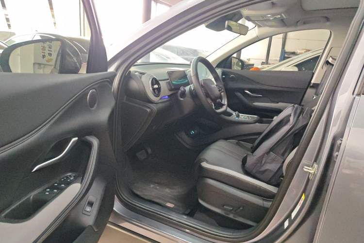 Used BYD Sealion 05 DM-i 2025 DM-i Smart Drive 115KM Flagship Model
