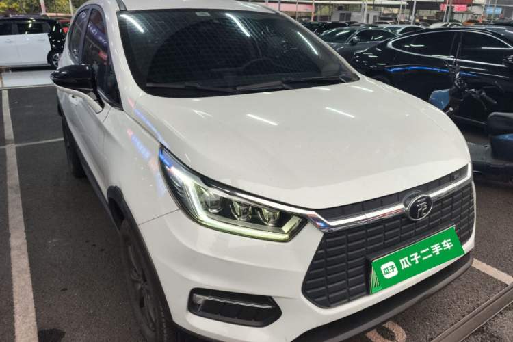Used BYD Yuan New Energy 2019 EV535 Smart Connect Trendsetting Model