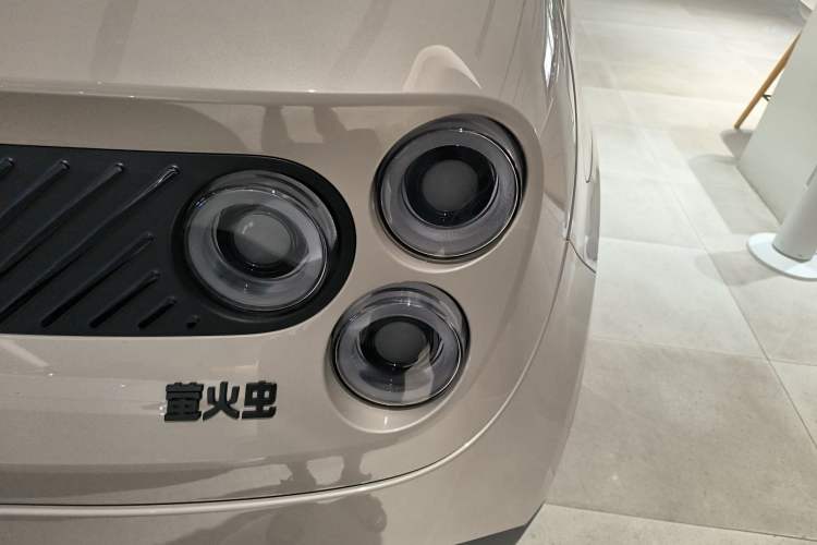 Used  firefly 2025 Free Edition
