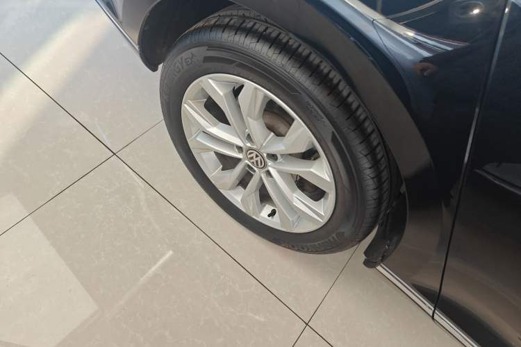 Used Volkswagen Magotan 2018 Facelift 330TSI DSG Luxury Model
