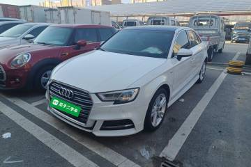 Used Audi A3 2019 Limousine 35 TFSI Fashion Edition China V standard