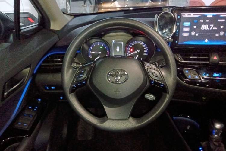 Used Toyota C-HR 2020 2.0L Leading Edition
