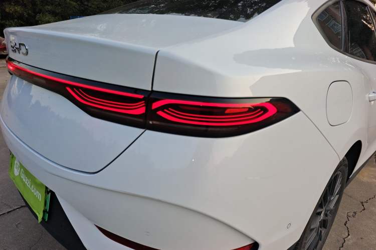 Used BYD Qin PLUS 2025 EV Smart Drive Edition 420KM Leading Model