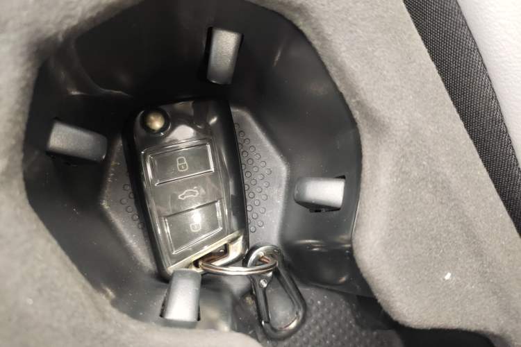 Used Volkswagen Bora 2023 300TSI DSG Prestige Edition
