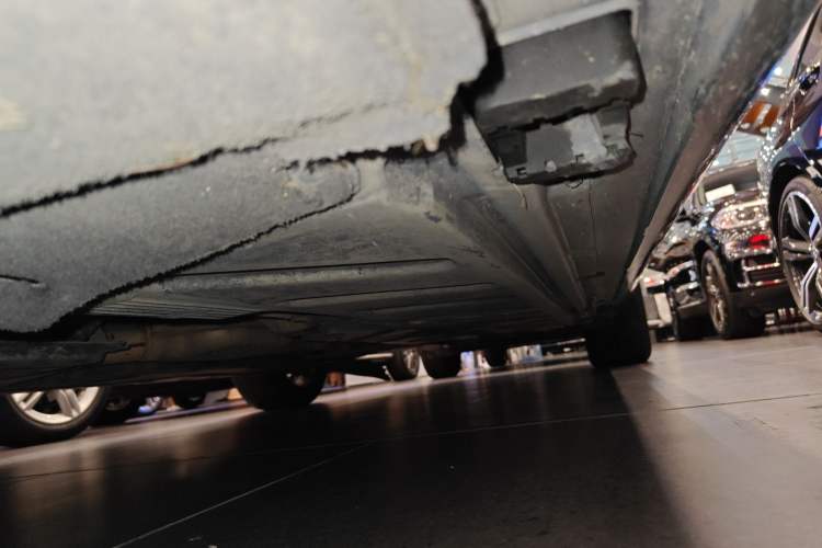 Used Mercedes-Benz E-Class 2017 E 300 L Luxury Model
