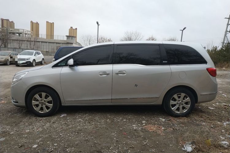 Used Buick GL8 2014 3.0L GT Luxury Business Haoya Edition
