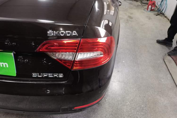 Used Skoda Superb 2013 1.4TSI Manual Shengshi Edition
