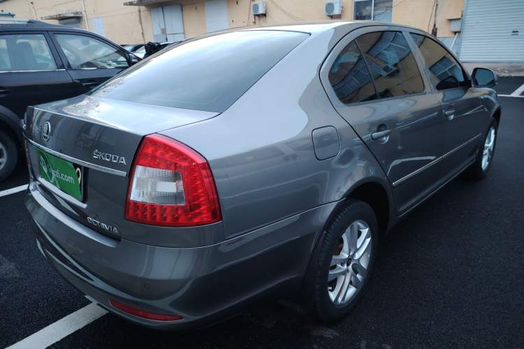 Used Skoda Octavia 2014 1.8TSI DSG Yijun Edition