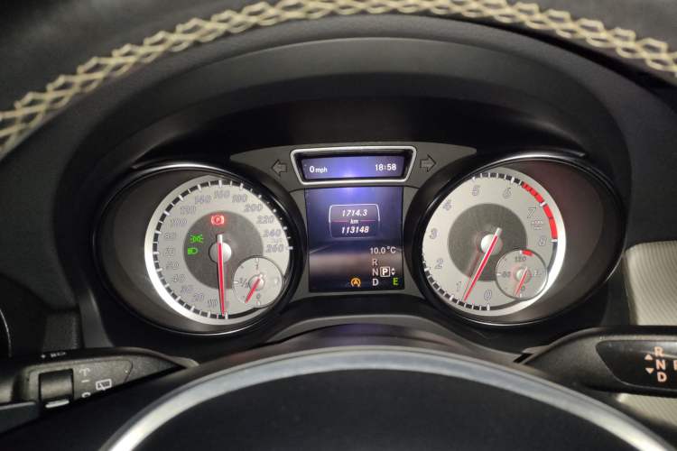 Used Mercedes-Benz GLA 2015 GLA 200 Fashion Model