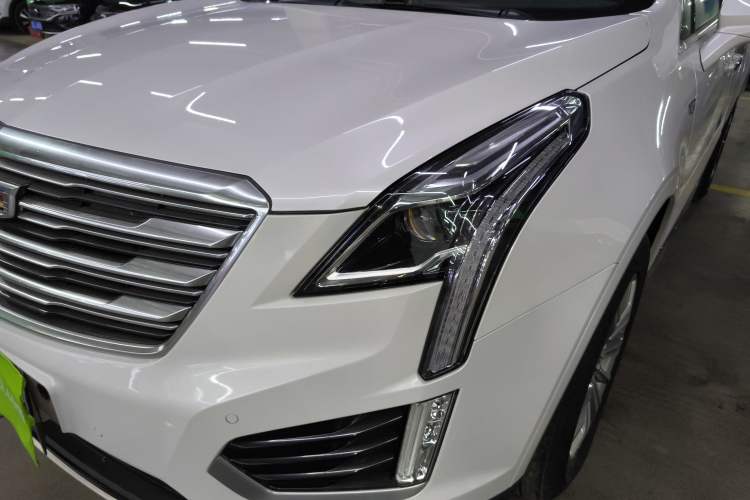 Used Cadillac XT5 2016 28T Four-Wheel Drive Luxury Model
