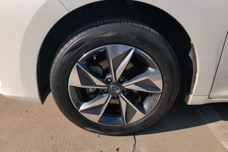 Used GAC Trumpchi M6 2023 PRO 270T DCT Luxury Edition
