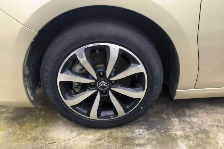 Used Citroen C4 Sega 2018 1.6L Manual Luxury Model