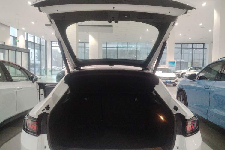 Used Volkswagen Lamando 2025 Lavida L 280TSI DSG Cool & Spicy Edition