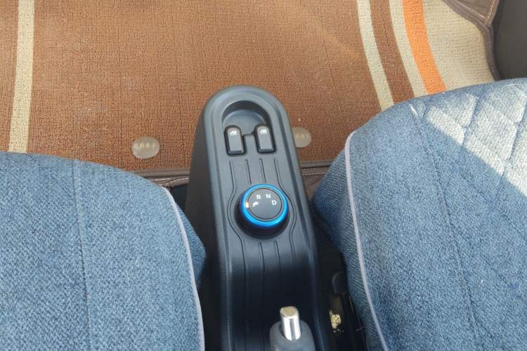 Used Wuling Hongguang MINIEV 2021 Macaron Premium Model – Lithium Iron Phosphate