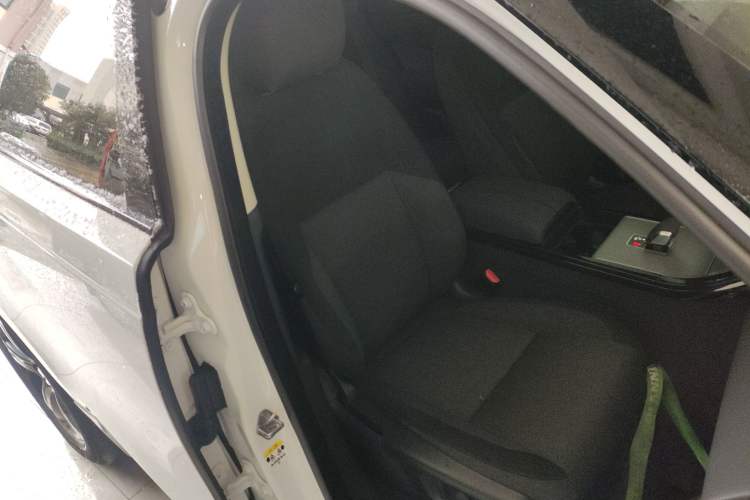 Used Land Rover Range Rover Velar 2024 S Model