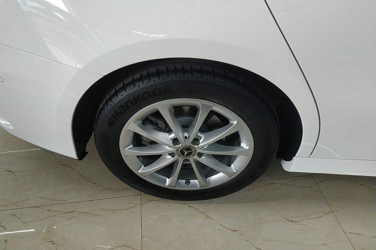 Used Mercedes-Benz A-Class 2022 Restyled A 200 L Sport Sedan Fashion Version
