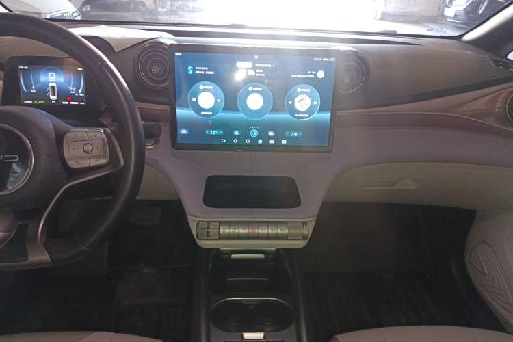 Used BYD Dolphin 2021 405 km Fashion Edition