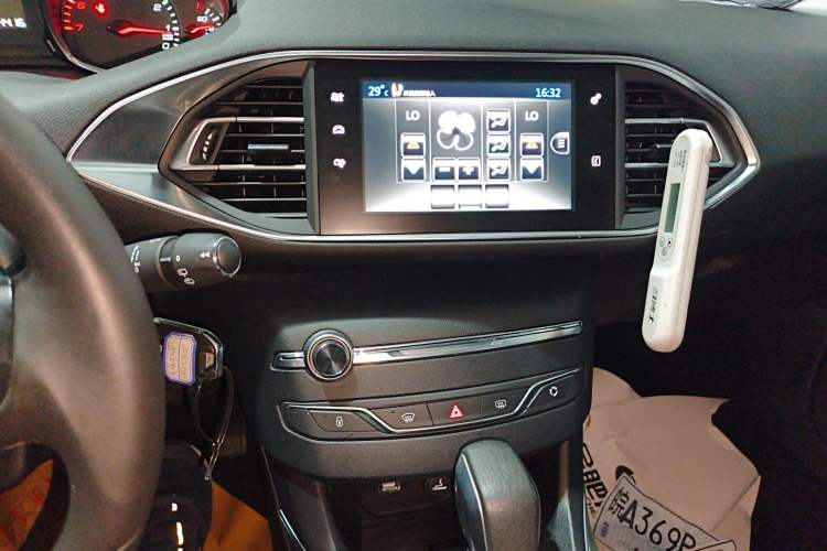 Used Peugeot 308S 2015 1.6T Automatic Jingchi Edition
