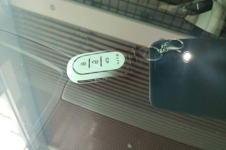 Used Hima AITO M5 2022 Range-Extended Rear-Drive Standard Version
